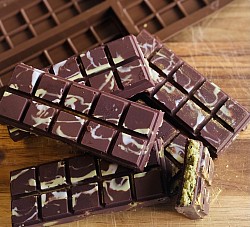Dubai GLUTEN FREE viral twisted chocolate bars