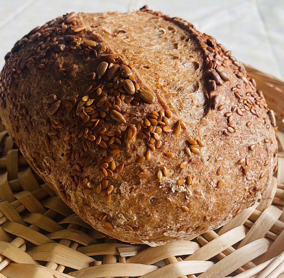 GLUTEN FREE sourdough with flex and sunflower seeds